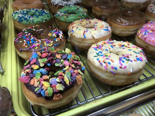 Fruity pebble donuts are amazing