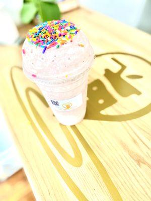 Strawberry Birthday Cake Smoothie