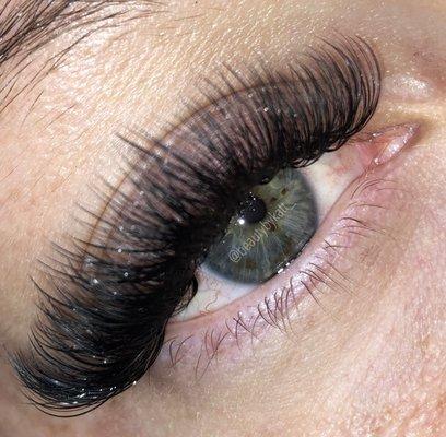 Volume Lash Extensions