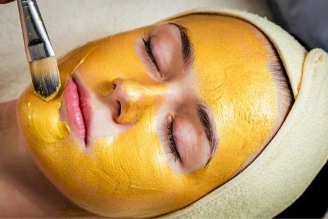 24K Nano Gold Treatment...give your skin the glowing and tightness back!