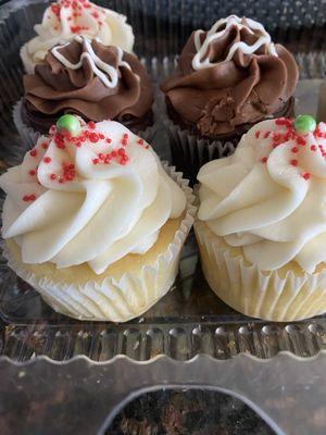 Christmas cupcakes