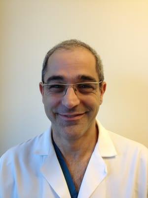 Louis J Giorgi, MD