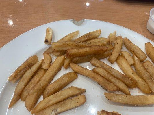 The fries they gave me where very stale and oily I don't recommend there food at all btw the fries came with the burger