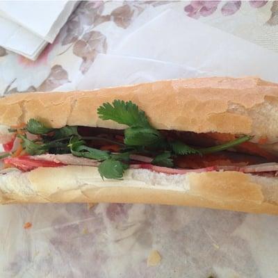 Special combination bahn mi