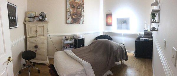 Massage therapy room