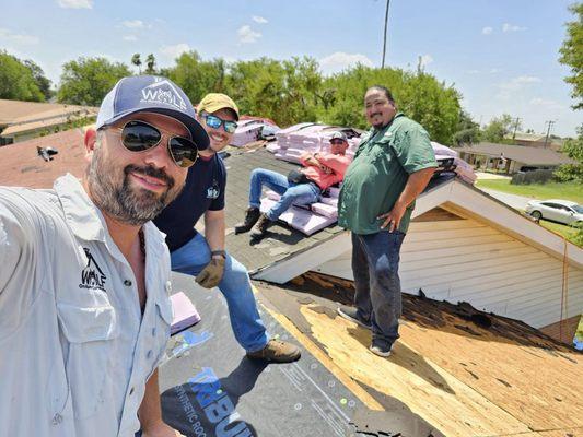 Wolf on Roofs Construction