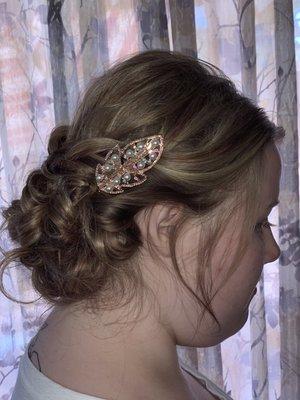 Prom updo