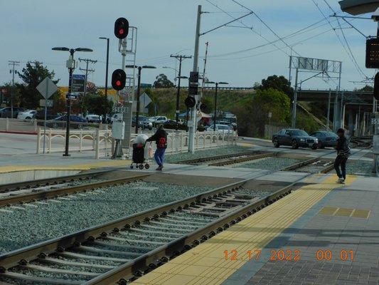 Iris Avenue Blue Line Station