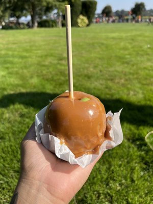 Caramel apple