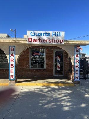 Quartz Hill Barbershop 