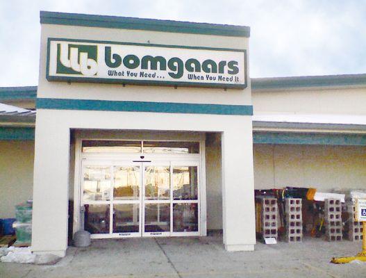 Bomgaars