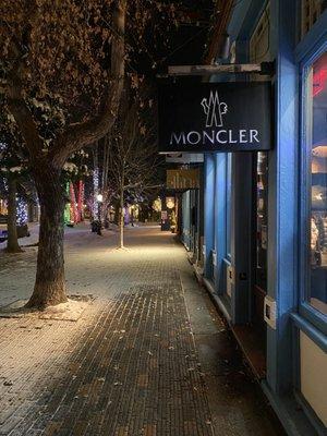 Moncler