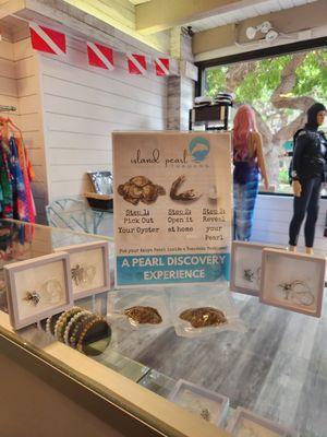 Enjoy our pearl discovery experience!