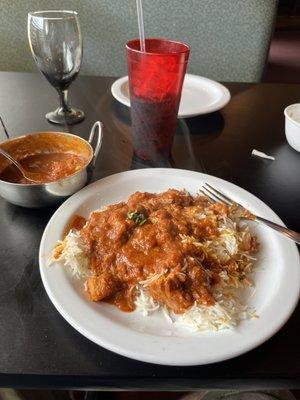 Chicken Vindaloo.  Pretty as a picture.  Tastes even better.