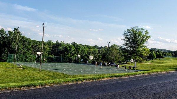 Basketball Courts at York Township Park