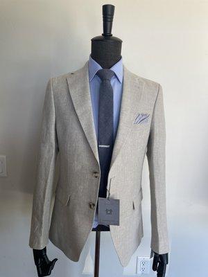 Natural linen suit