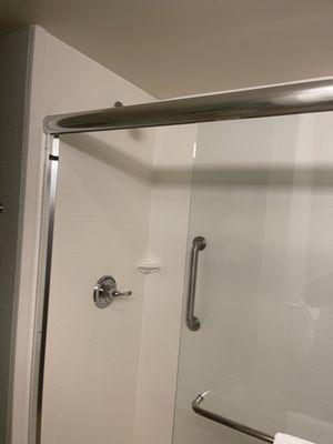 Glass shower install