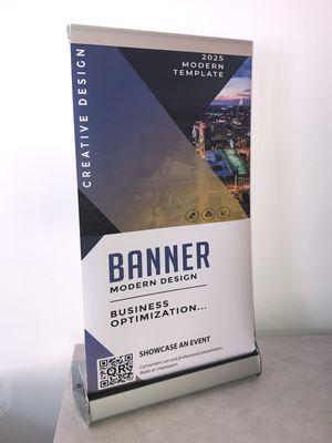 Table top retractable banner stand