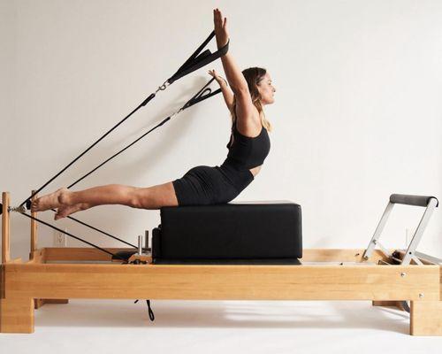 Meet me in the studio. Let's pilates!