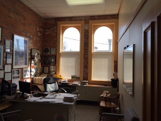 The offices of Thomas J. Waina & Associates is located in historic downtown Willoughby.