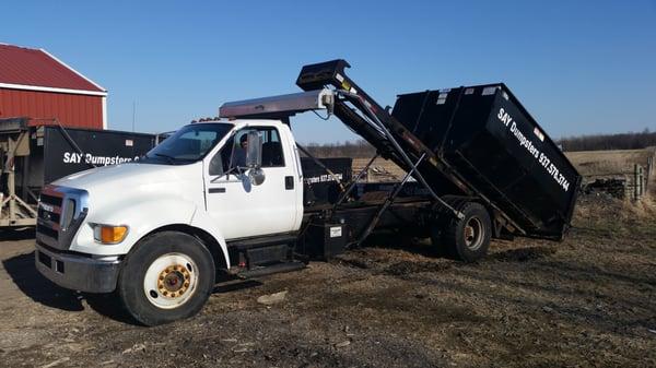 F650 Roll-off Truck