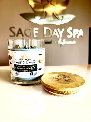 Mom Is Unavailable When Lit Healing Crystal Candles!

Scent: Spa Day 

***Must Have!