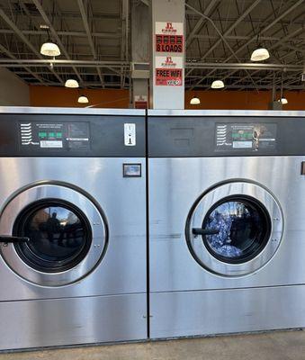 Joy Land Coin Laundry