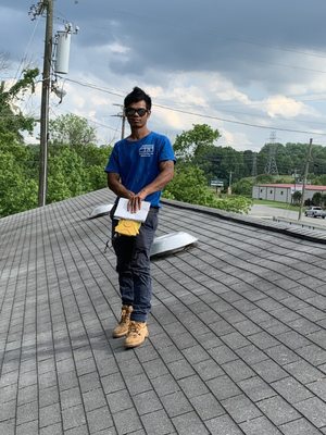 PhanY Roofing