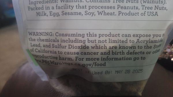 Lead and sulfur dioxide in their food. Beware of these toxic food distributors.