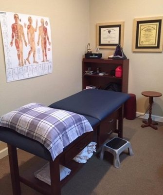 Acupuncture treatment room at Balanced Meridian