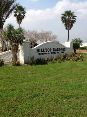 Hilltop Gardens Is a organic aloe farm and botanical garden