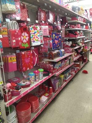 Decent Valentine's Day items for crafting.