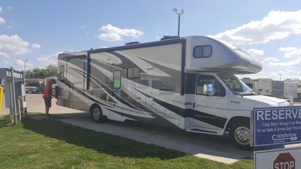 CRESTVIEW RV