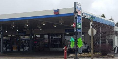 Lakeview Chevron Service