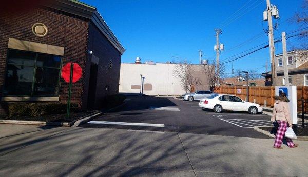 Rear of Bank bldg with some parking and entrance to Drive-up window and ATM (from Fairfield Ave)