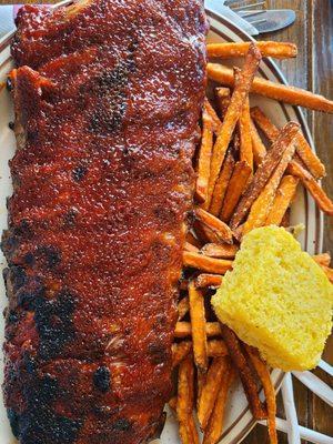 Full rack with sweet potato fries