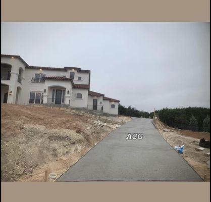 Long driveway gives it that extra elegant touch.