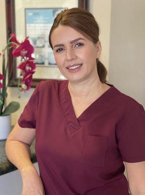 Simona-Registered Dental Assistant