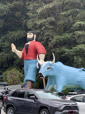 Paul Bunyan and Bane the Blue Ox at The Trees of Mystery, Klamath, CA