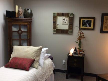 One of our 4 private treatment rooms.