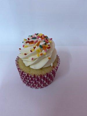 Birthday Cake Cupcake