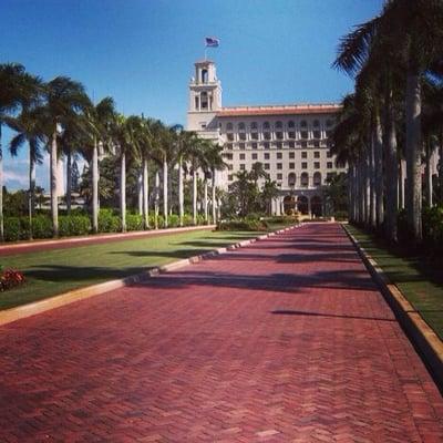 BrickAmerica's Crimson Clay Pavers provide an impressive entrance to the Breakers Resort in Palm Beach