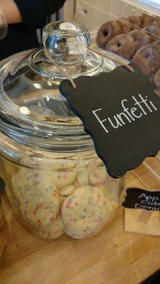 Gluten free funfetti cookies