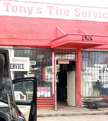 Tony's Tire Service