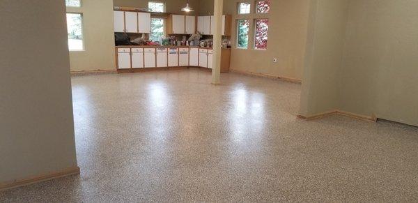 Seamless garage floors