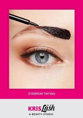 Eyebrow Tinting