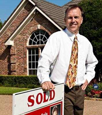 STEVE OFFERS CUSTOMIZED PLANS TO GET YOUR HOME SOLD FAST AND FOR TOP PRICE!