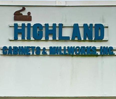 Highland Cabinets & Millworks