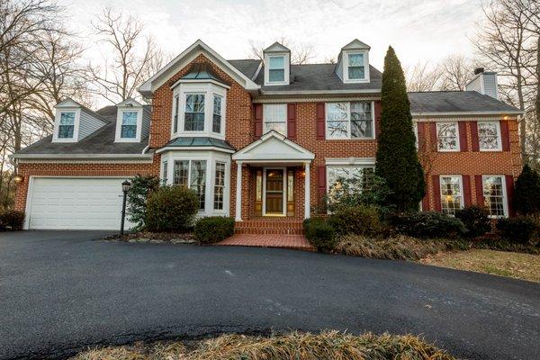 Parkton beauty with open floor plan.  Large Sunroom leads to oversized Deck.