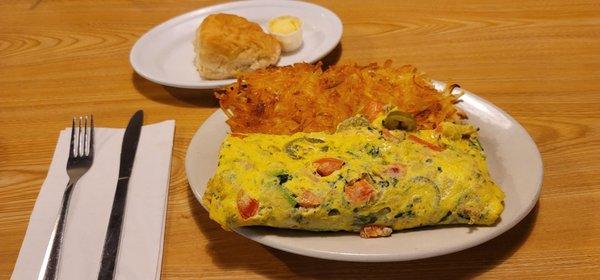 This is a 10 Ingredient, 5 egg omelet. Ya, you read that right. Huooge!